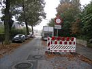 Strasse gesperrt Absperrung der Strasse zum Markt